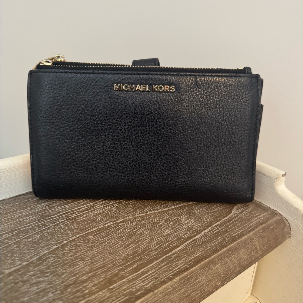 Michael Kors Black Leather Jet Set Wallet